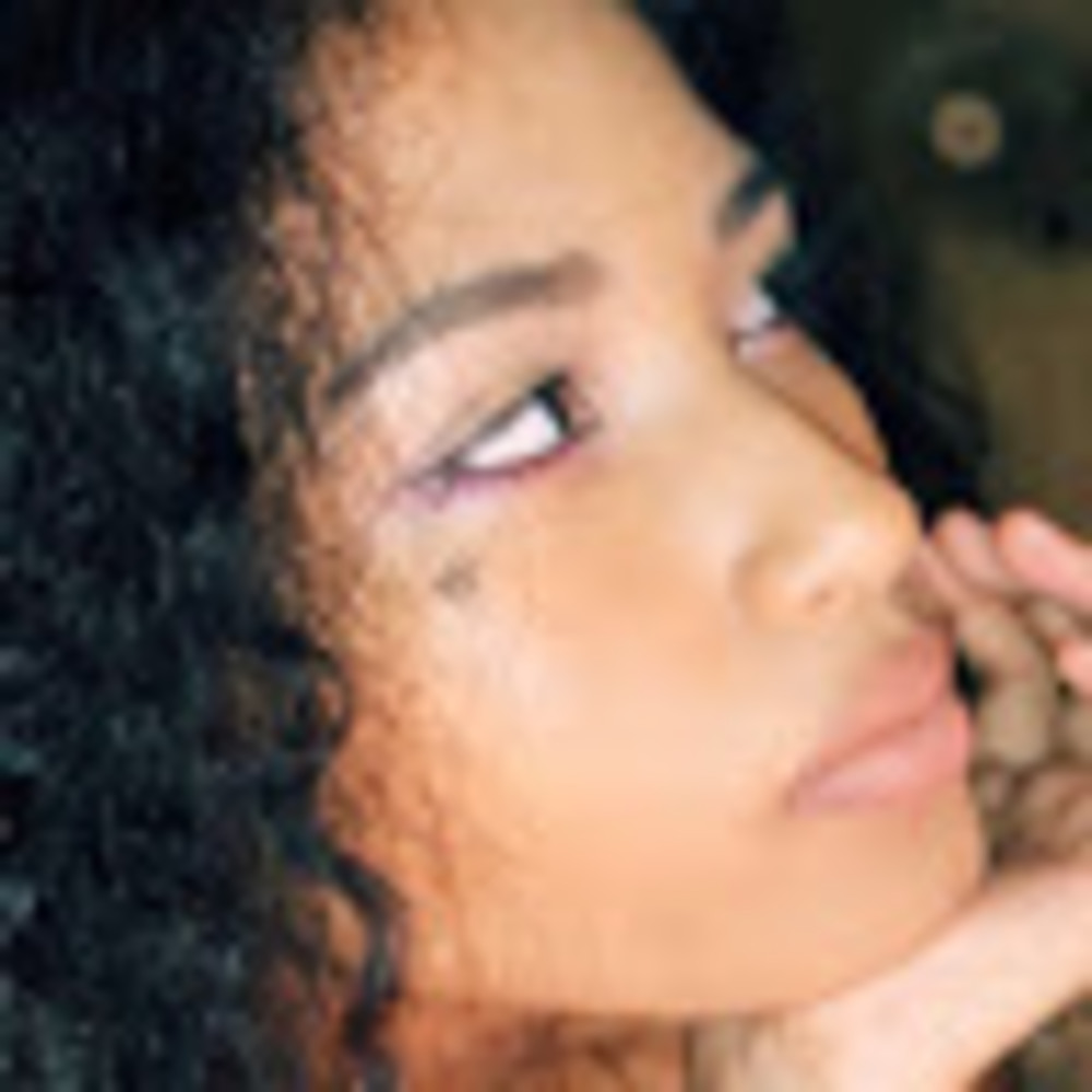 Meet your Posher, Janay